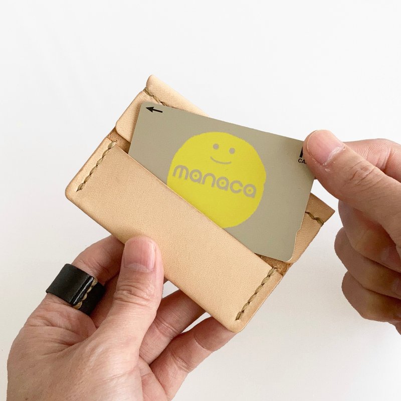 牛皮革丨薄型卡片套【quint/くいんと】手縫手作 - 名片夾/名片盒 - 真皮 咖啡色