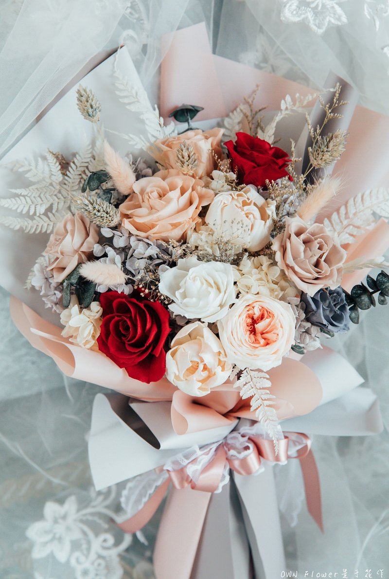 永生玫瑰花束/不凋花花束/永生玫瑰/客製花束/永生花束/求婚花束 - 乾燥花/永生花 - 植物．花 粉紅色