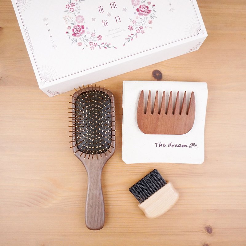 [33 wooden comb limited gift box discount] 4 selected far-infrared gold combs (plus a free round comb) - Makeup Brushes - Wood 