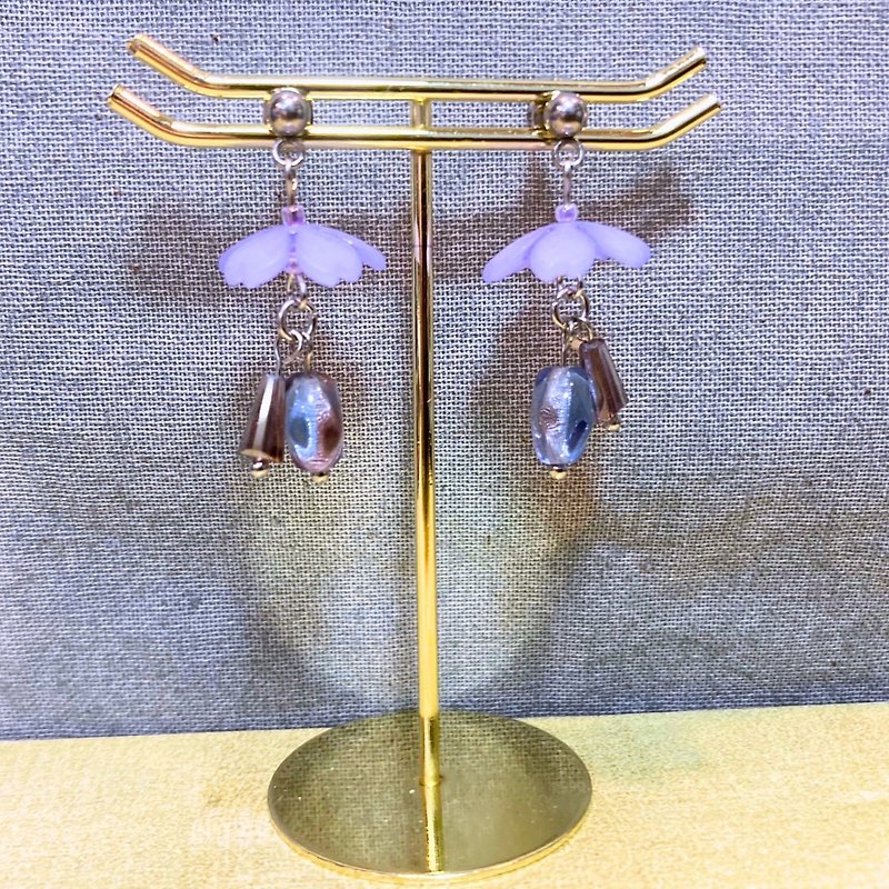 purple flower earrings - Earrings & Clip-ons - Other Materials Purple