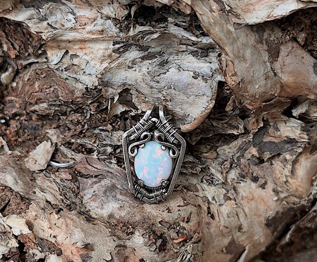 【トップのみ】オーストラリア オパール付きシルバーネックレス アンティーク トップのみ】オーストラリア オパール付きシルバーネックレス