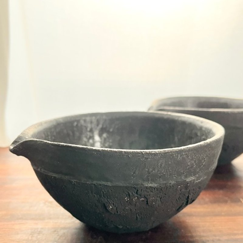 Pinkoi 代購 -  片口碗 黑釉&黑銹釉（片口小碗） - 碗 - 陶 