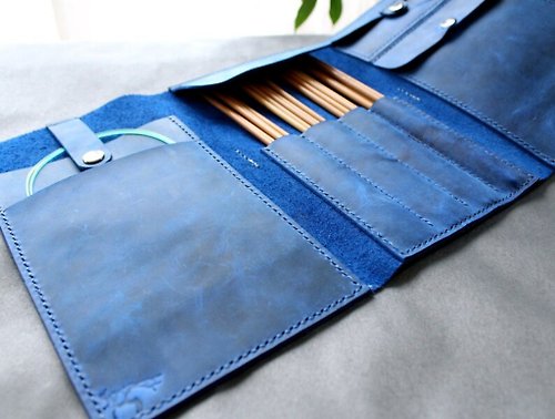 Genuine Leather interchangeable knitting needle Organizer - Shop Anger  Refuge Knitting, Embroidery, Felted Wool & Sewing - Pinkoi