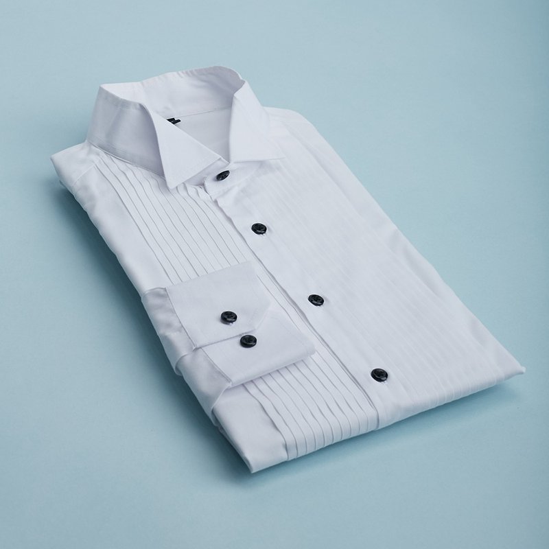 Dress shirt with black buttons - the most perfect dress match, a dress shirt that must be matched with a bow tie - Men's Shirts - Cotton & Hemp White