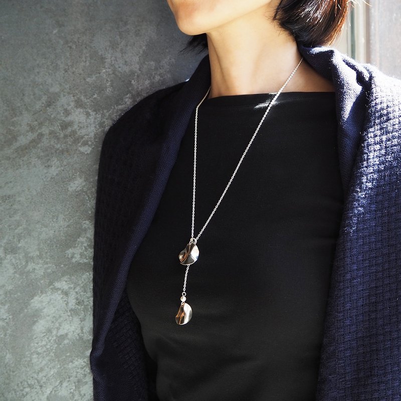 pearl wave necklace_珍珠波浪項鍊 - 項鍊 - 銀 白色