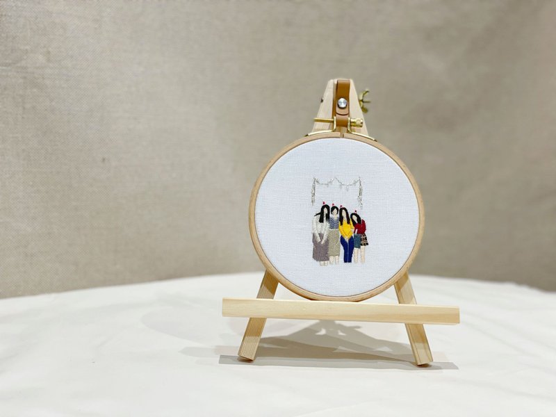 客製化人手刺繡 - 繡。故事- 系列 - 擺飾/家飾品 - 繡線 多色