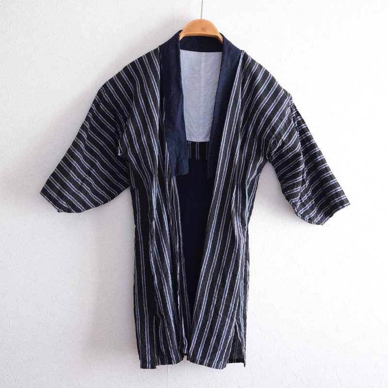 農場工作和服和服夾克復古服裝黑色棉和服條紋圖案日本復古翻拍材 - 女大衣/外套 - 棉．麻 黑色