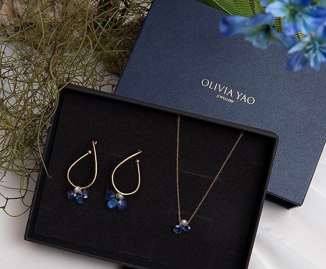 Free Soaring Blue Floral Gift Box - Shop Olivia Yao Jewellery