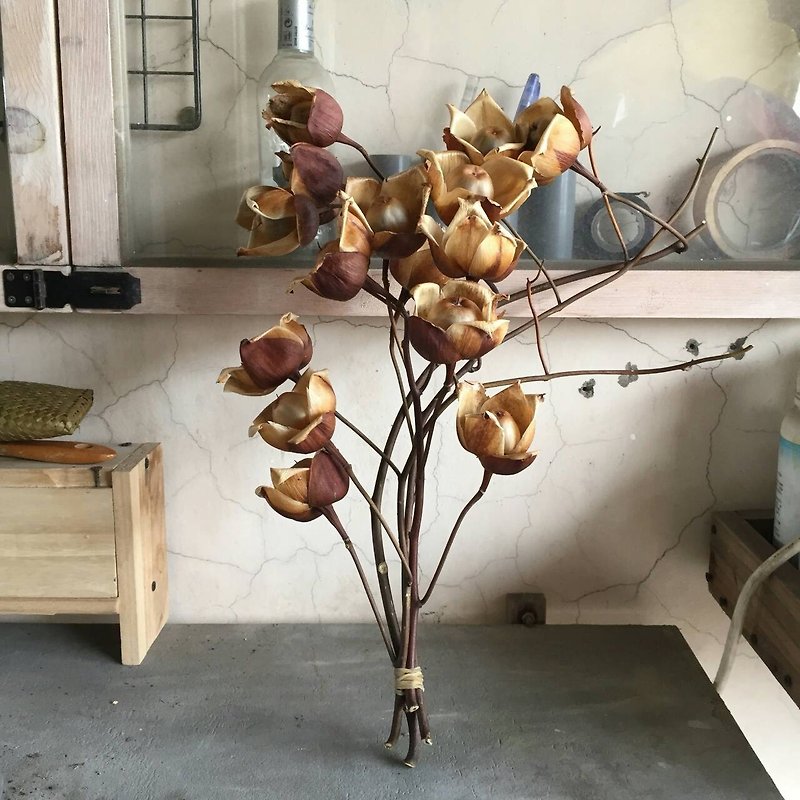 Autumn (wooden rose) - Items for Display - Plants & Flowers 