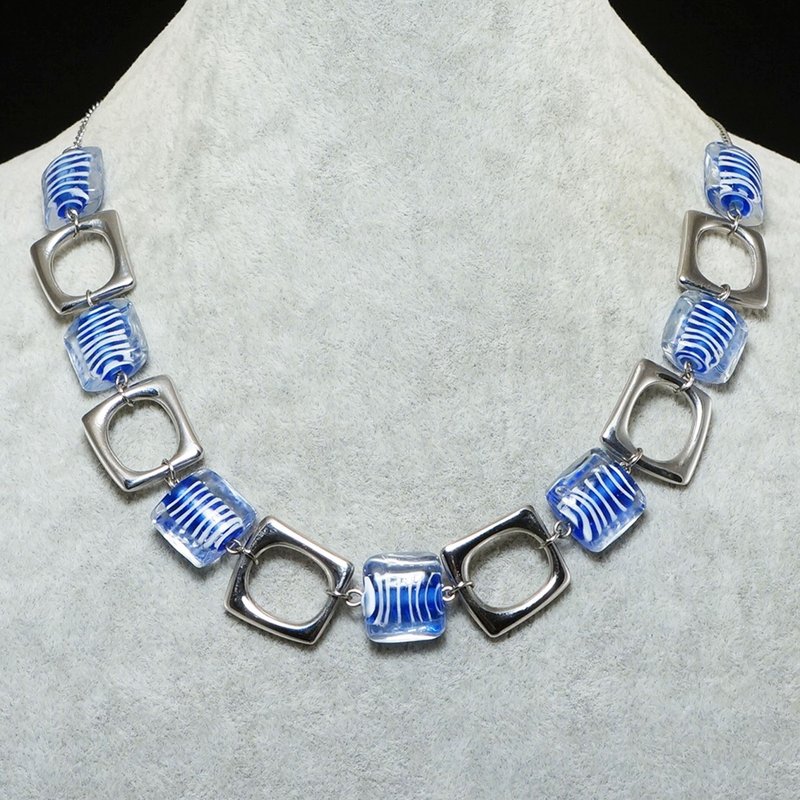 Blue Striped Lampwork Murano Glass Necklace Geometric Beaded Necklace Jewelry - 項鍊 - 玻璃 藍色