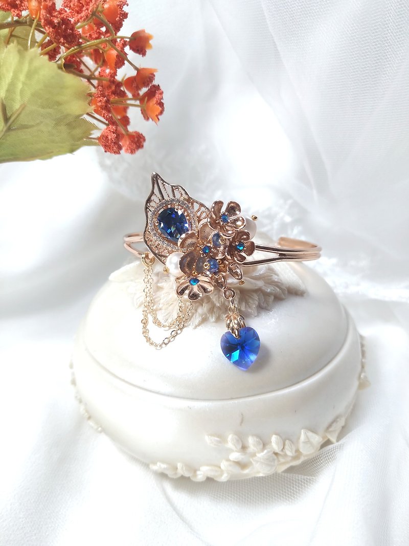 SWAROVSKI 系列【靜夜】水晶珍珠款手環 手鐲  愛心 施華洛世奇 - 手鍊/手環 - 水晶 藍色