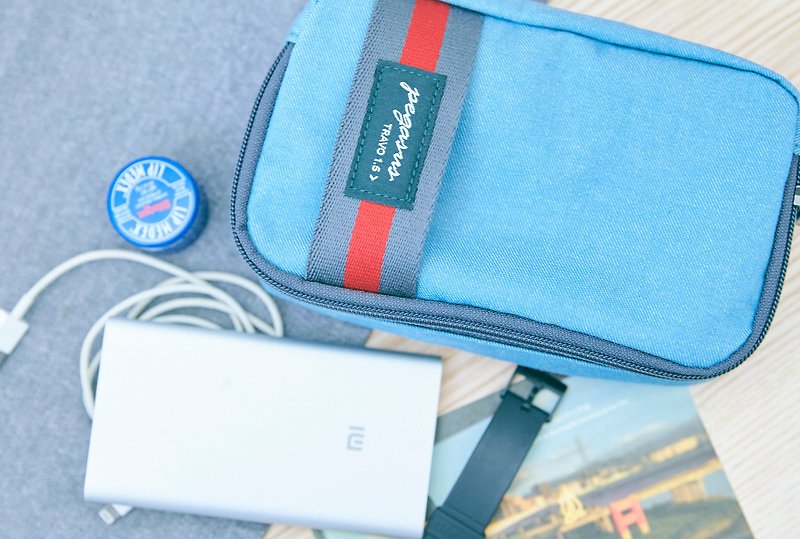 TRAVO 1.5 STORAGE BAG - Denim Blue - กระเป๋าเครื่องสำอาง - วัสดุอื่นๆ สีน้ำเงิน