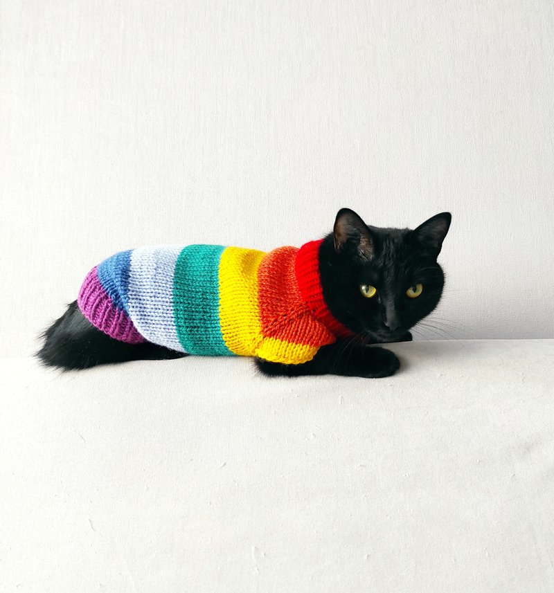 Rainbow sweater for pet Cat sweater Pet jumper Hand knit pet clothing Cat jumper - 寵物衣服 - 羊毛 