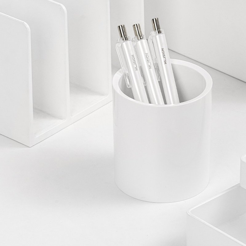 得力Deli NU SIGN筆筒/NS023/白色/83x95mm - 筆筒/筆座 - 塑膠 白色