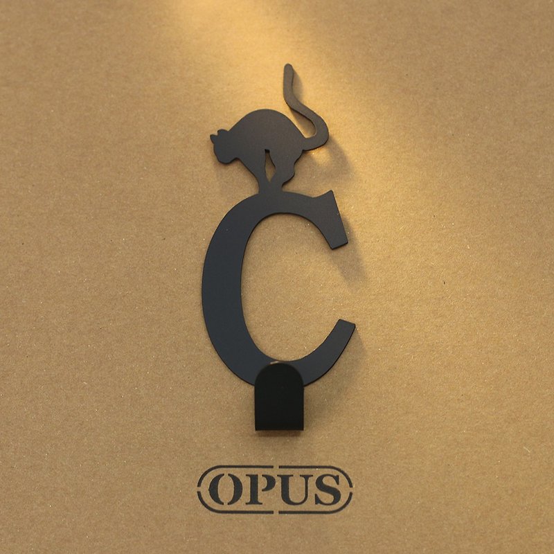 【OPUS東齊金工】當貓咪遇上字母C - 掛勾(黑)/壁飾掛鉤/收納無痕 - 牆貼/牆身裝飾 - 其他金屬 黑色