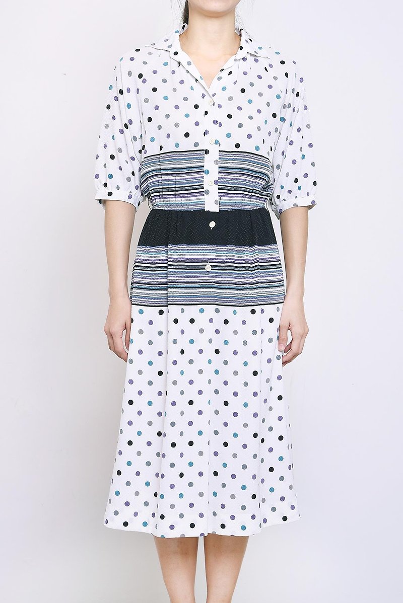 Vintage dress 水玉洋裝 美國製 古著洋裝 古著 - 洋裝/連身裙 - 聚酯纖維 白色