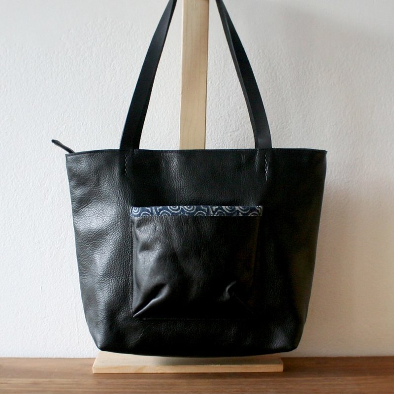 SALE!! Black Zipper Leather Tote Bag / Indigo Weekend Handbag / Batik Bag - 側背包/斜背包 - 真皮 黑色