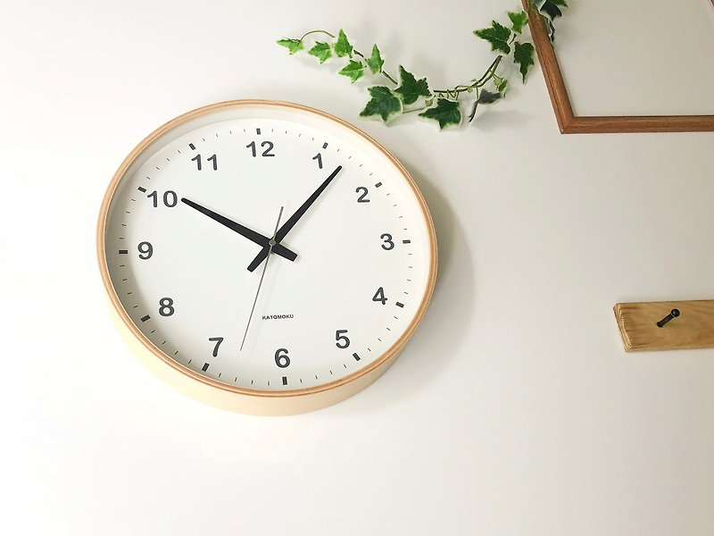 KATOMOKU plywood clock L尺寸 自然色 (km-33L) 掛鐘 日本製造 - 時鐘/鬧鐘 - 木頭 卡其色
