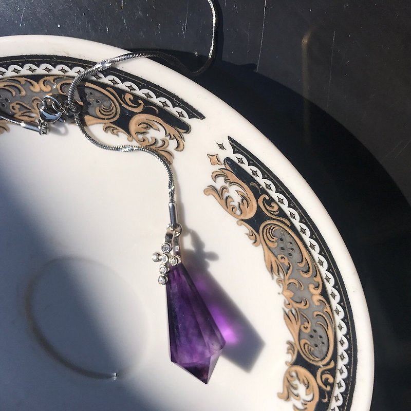 【Lost And Find】Natural Amethyst necklace - Necklaces - Gemstone Purple