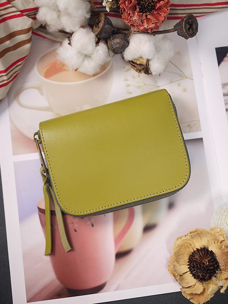 【Mother's Day】Autumn is fragrant and green. Genuine leather short clip/wallet/wallet/coin purse - Wallets - Genuine Leather Green