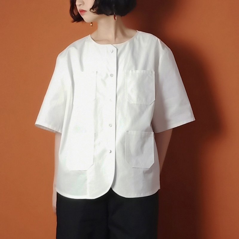 P.YELLOW | Summer round-neck basic cotton T-shirt /White&Black/ - Women's Tops - Cotton & Hemp White
