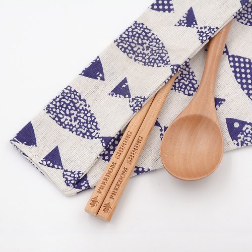 芬多森林 台灣檜木環保筷組-藍色小魚款|可刻中英字專屬個人的餐具方便攜帶