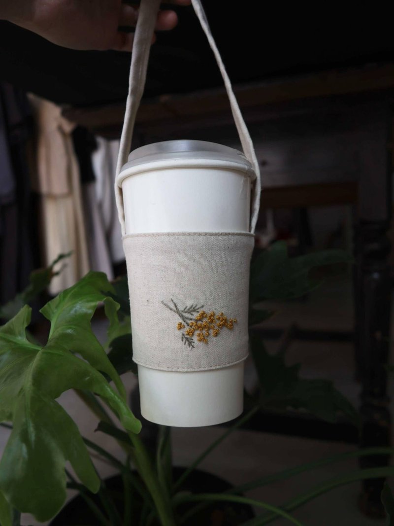 Mimosa金合歡手刺繡飲料袋/杯袋/可收納 - 手提包/手提袋 - 棉．麻 