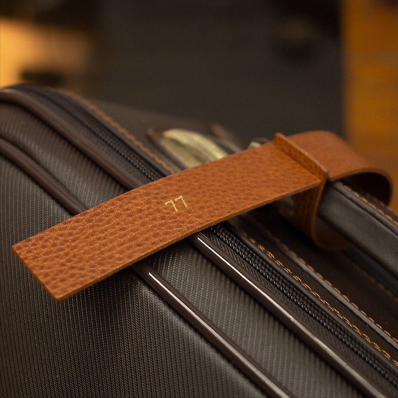 Luggage tag. Pebbled leather - embossed (can be hot stamped / not hot stamped) - ป้ายสัมภาระ - หนังแท้ สีดำ