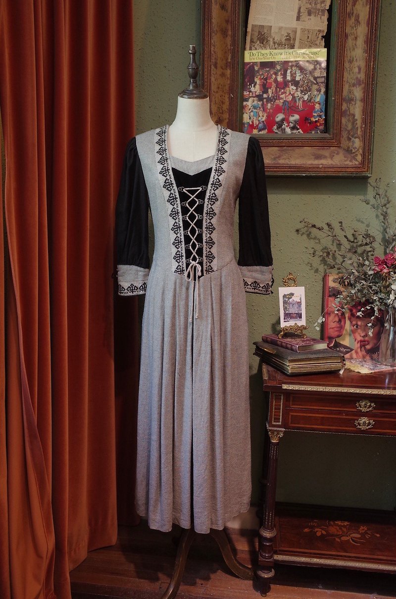 vintage德國dirndl巴伐利亞風格傳統重工連衣裙古著 - 連身裙 - 棉．麻 