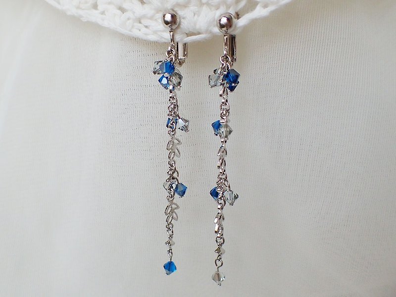earrings with SWAROVSKI ELEMENTS - Earrings & Clip-ons - Glass Blue