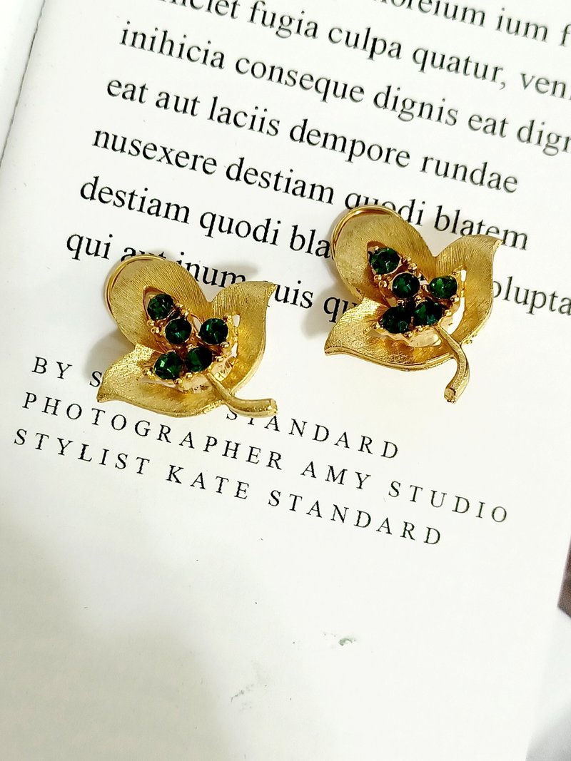 vintage jewelry  典雅幸運三葉綠萊茵 夾式耳環 - 耳環/耳夾/耳骨夾 - 其他金屬 