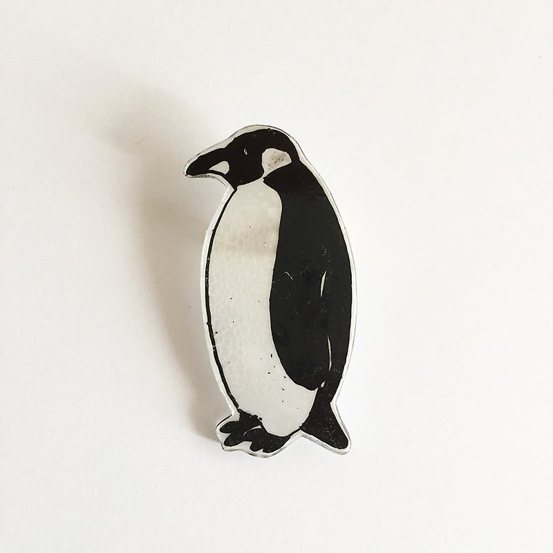 ペンギンのプラバンブローチ - ブローチ - プラスチック ホワイト