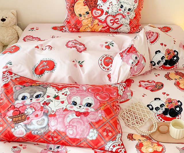 Vintage Red Hearts Bedding Set