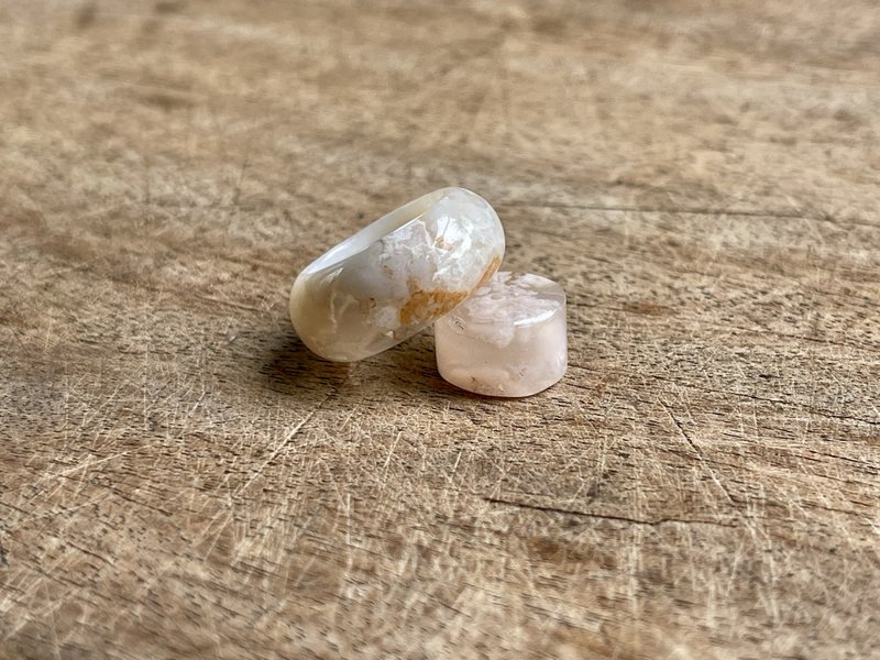 焦糖牛奶-櫻花瑪瑙戒指套組 - 戒指 - 半寶石 白色