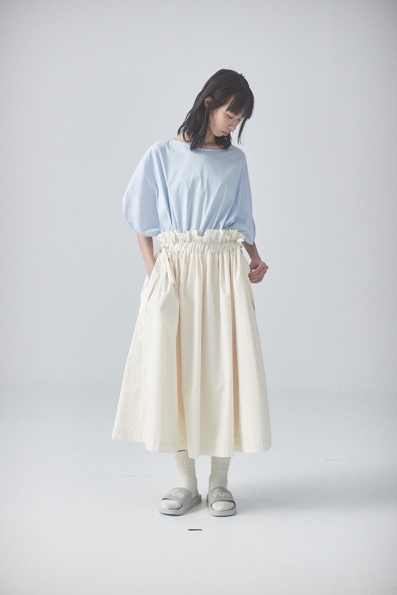 弧形上身抽皺洋裝 - 洋裝/連身裙 - 棉．麻 藍色