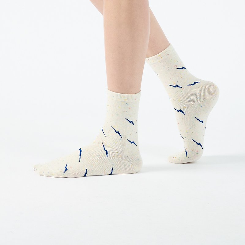 Lightning Sky/Off White (F)-MIT Design Mid-calf Socks - Socks - Cotton & Hemp White