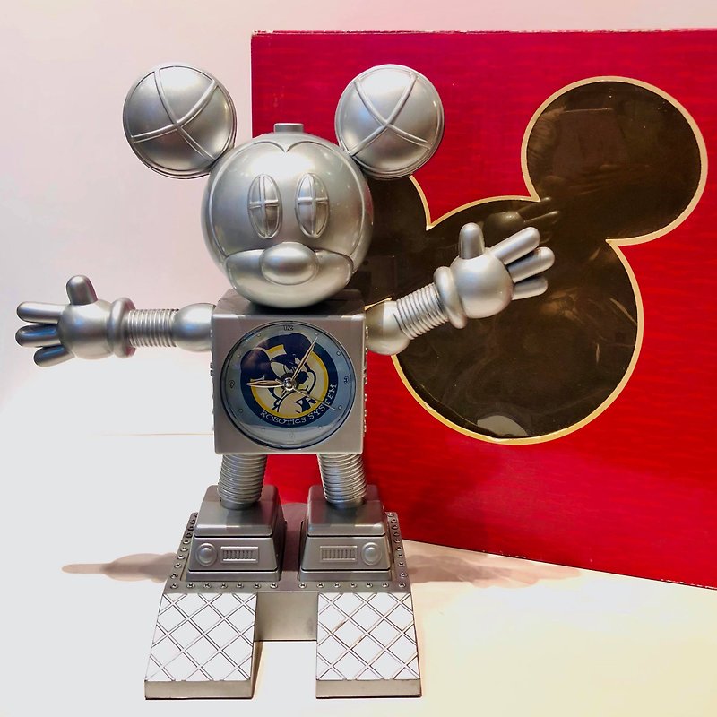 Antique and old Disney silver gray three-dimensional Mickey Mouse robot model clock - นาฬิกา - พลาสติก สีเทา
