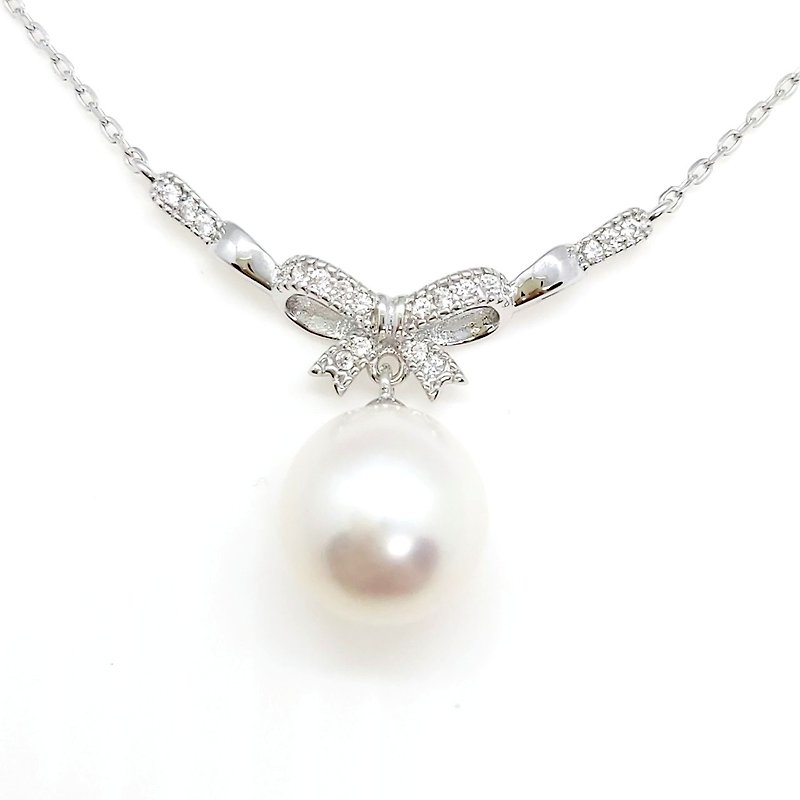 Gorgeous Bowknot Freshwater Pearl Sterling Silver Necklace - สร้อยคอ - ไข่มุก 