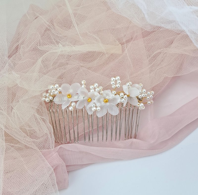 輕紗小花髮梳 新娘頭花 宴會頭飾 髮飾 【高貴典雅格調】WH020 - 髮夾/髮圈 - 絲．絹 白色