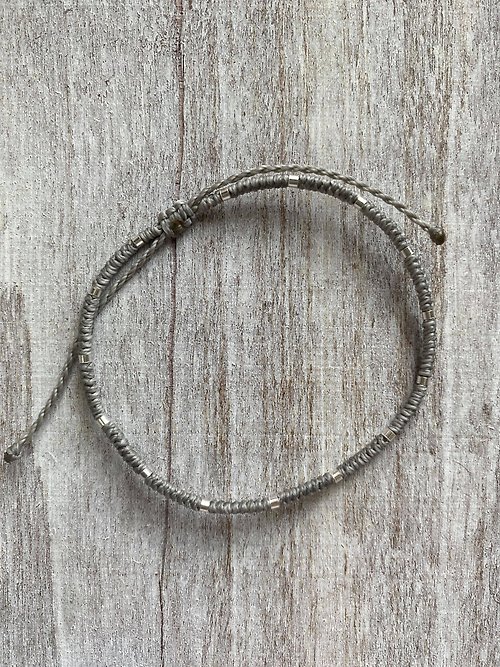 米+熊 手工雜貨鋪 極細純銀珠 南美蠟線編織手環 (灰) 可選色