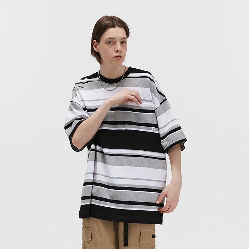 MOKACME 2023SS春夏新品280g條紋口袋cityboy日系寬松短袖TEE男女 - 男 T 恤 - 棉．麻 灰色