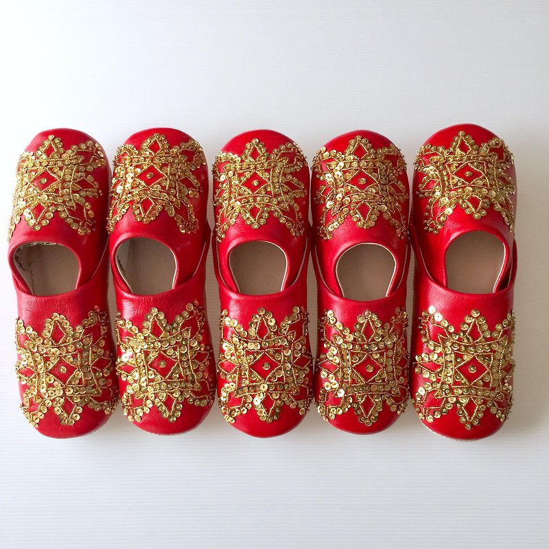 Babouche Slipper / 拖鞋 / beautiful embroidery baboosh 5 feet set - Other - Genuine Leather Red