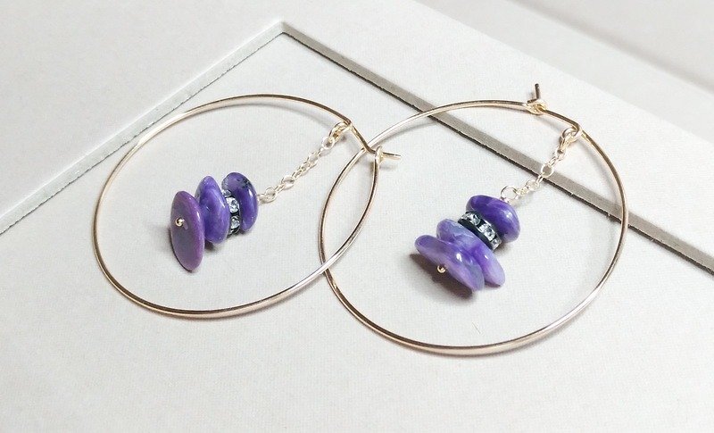 紫龍晶石碎片14KGF大圈耳環/ Charoite beads with 14KGF - 耳環/耳夾 - 寶石 紫色