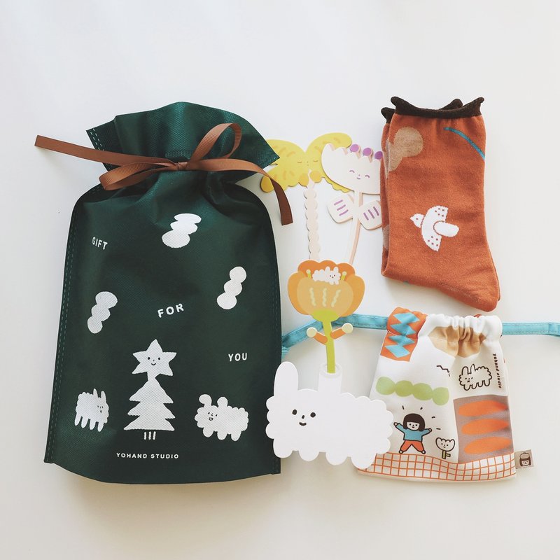 聖誕限定交換禮物 / 中 / 日常組 - 襪子 - 紙 多色