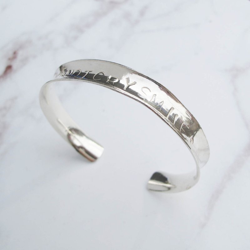 DIY handmade silver jewelry teaching volume | Cultural currency can | Concave minimalist sterling silver wide version bracelet | Da Yuan Nan - Metalsmithing/Accessories - Sterling Silver 