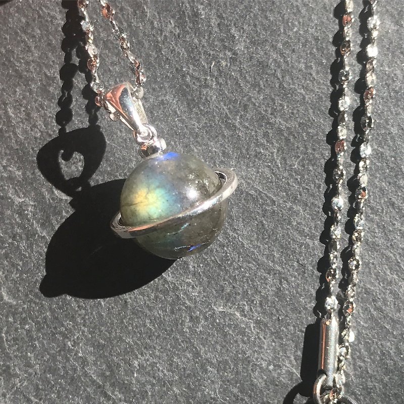 [Lost and find] Natural Stone Mini 925 Labradorite Planet Neck - Necklaces - Gemstone Blue