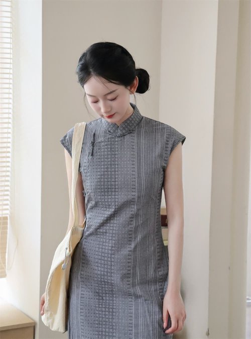 ぱんじーターコイズ 刺繍入り チャイナドレス 半袖 楽天市場】ロング チャイナドレス 半袖 チュール レース 花柄