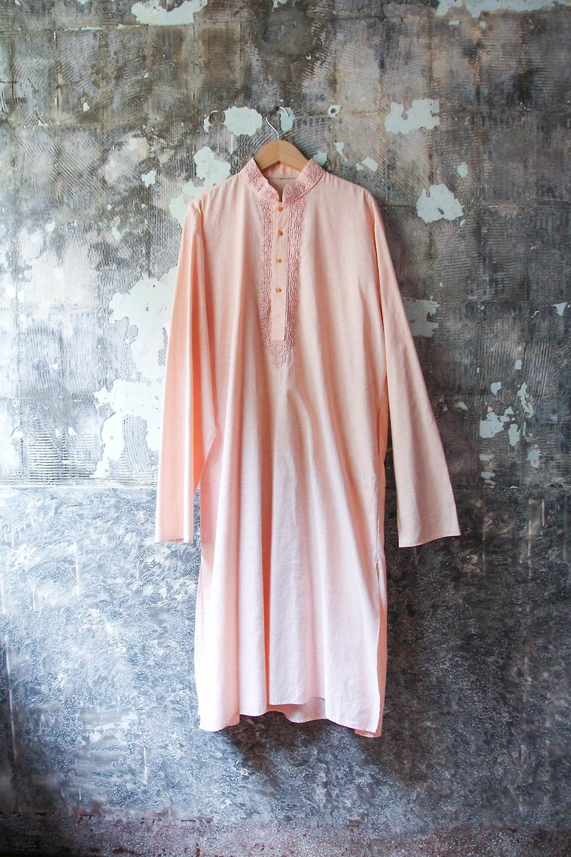 袅袅 department store-Vintage pink embroidered cotton long-sleeved dress retro - One Piece Dresses - Cotton & Hemp 