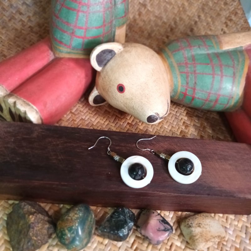 擴香 貝母環黑檀木祥雲珠木刻 912純銀鍍白金耳針耳環連禮盒 - 耳環/耳夾/耳骨夾 - 木頭 黑色