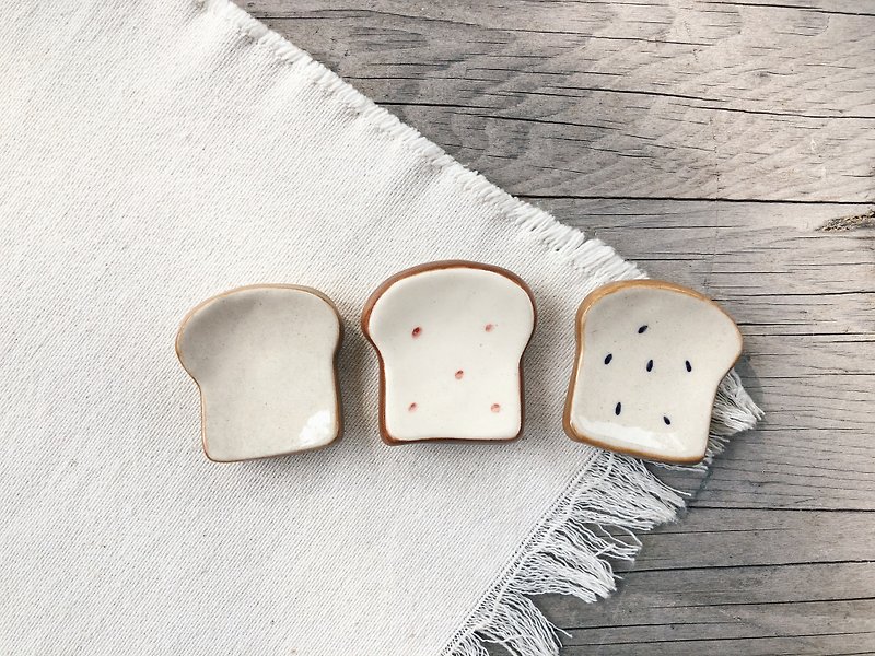 Hand made ceramic toast chopstick holder - Chopsticks - Pottery White